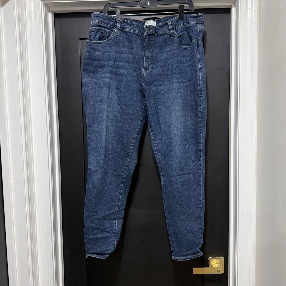 Pistola Woman’s 20W Medium Blue Denim 5 Pocket Styling Skinny Jeans